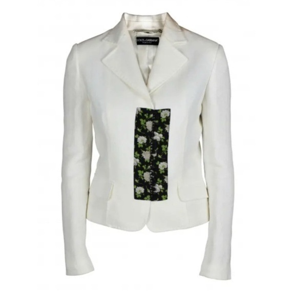 Dolce & Gabbana Jackets & Blazers - DOLCE & GABBANA White suit with floral details.
Jacket with button closure.